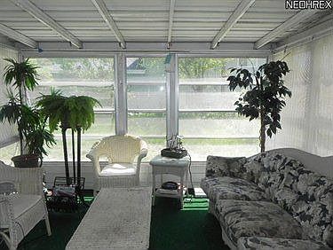 5th image of 21115 Robinhood Ave