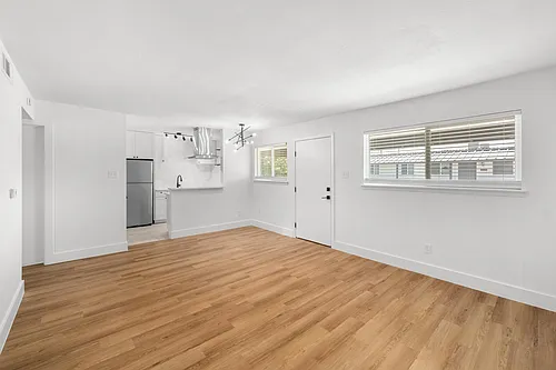 Floor plan CrestHaus 2 Bedroom 1 Bath