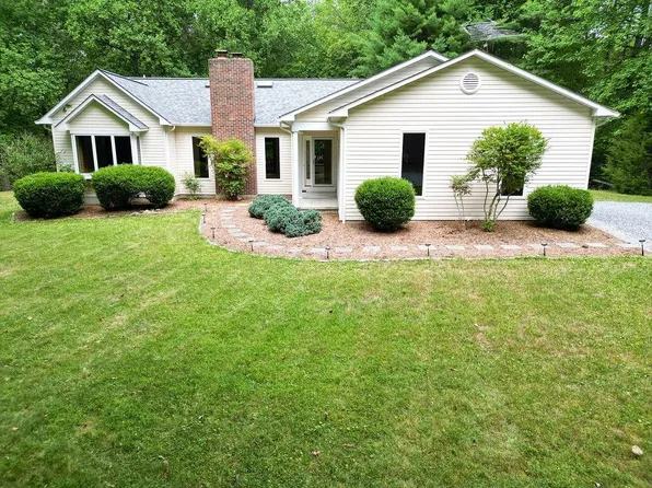 5662 Sugar Ridge Rd, Crozet, VA 22932