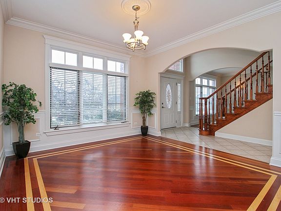 5th image of 22540 Parkview Ln