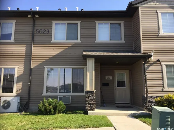 UNIT 37-5023 James Hill ROAD, Regina, SK S4W 0B9