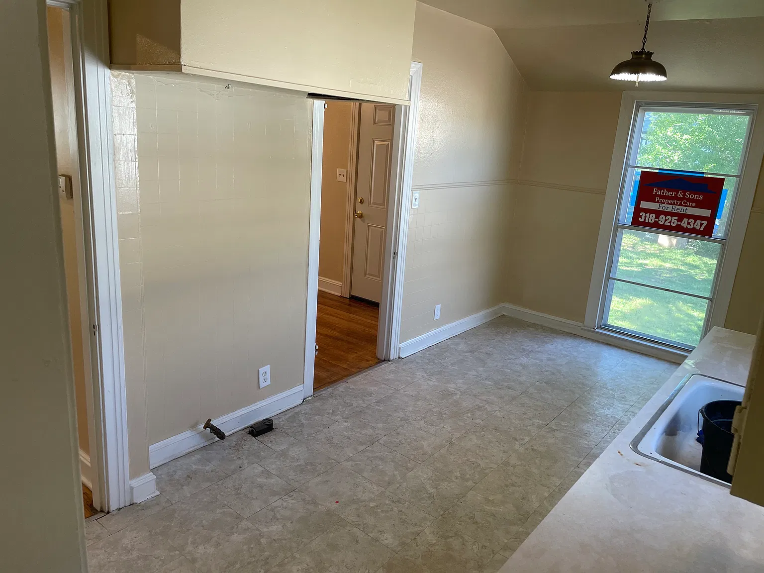 2 bed, 784 sqft, $725 — Photo 3