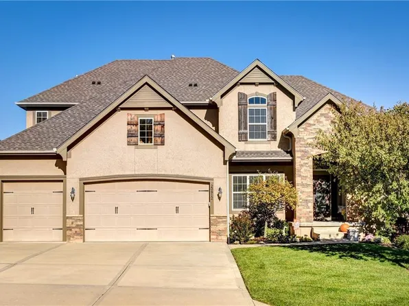 20812 W 68th St, Shawnee, KS 66218