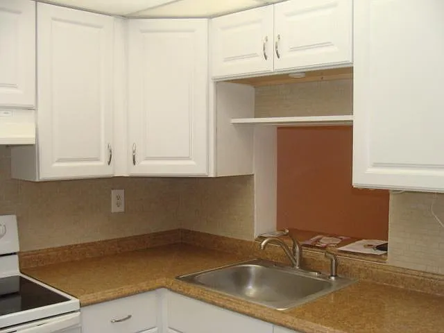 11780 SW 18th St #214 — Photo 23