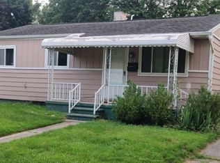 1131 Rambling Rd, Ypsilanti, MI 48198