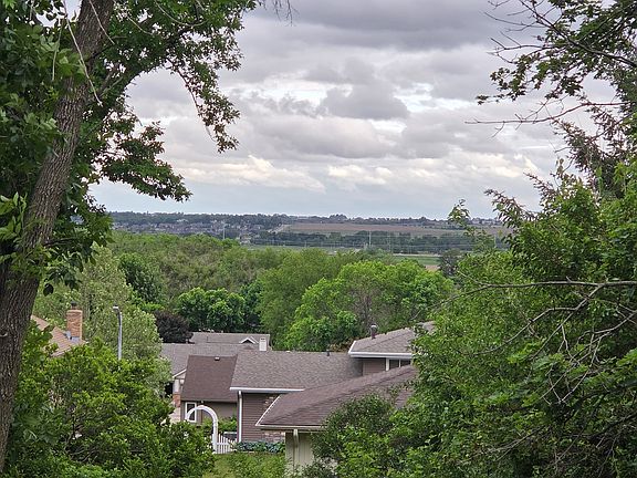 2nd image of 4915 Dumfries Dr