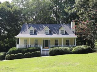 1746 N Hadaway Rd NW, Kennesaw, GA 30152