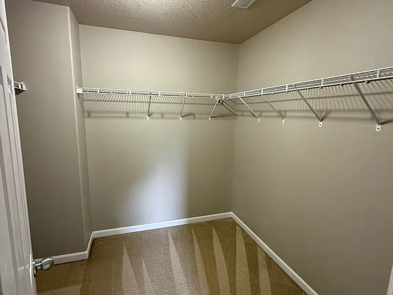 6108 NE 84th Ave — Photo 24