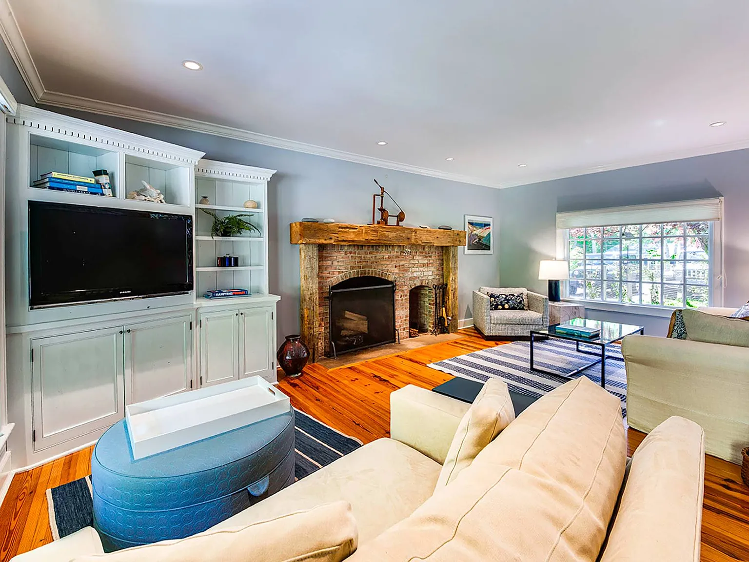 Lovely Home In East Hampton — Photo 4