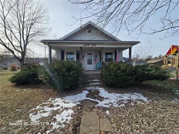 2040 Licking Rd, Zanesville, OH 43701