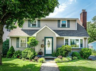 78 E Cliff Rd, Colonia, NJ 07067