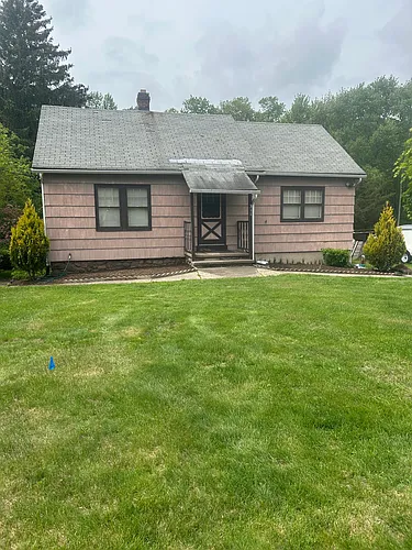 311 Peck Ln Photo 1