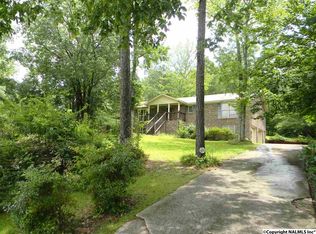 717 E Haven Dr, Glencoe, AL 35905