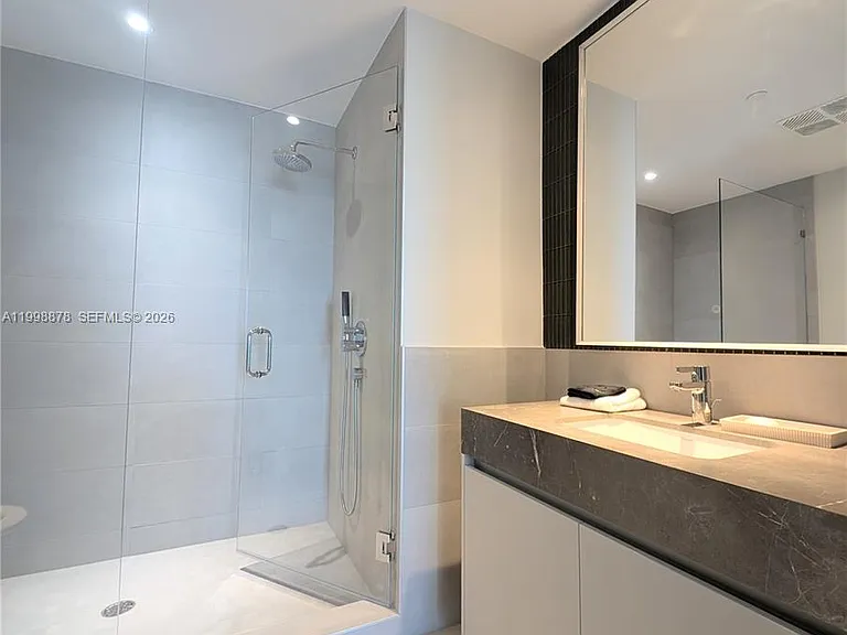 500 Alton Rd #3905 — Photo 2