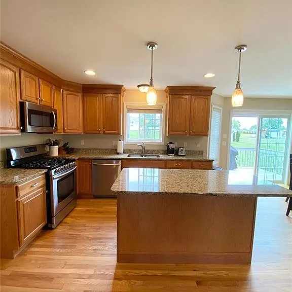 47 Pineridge Dr — Photo 4
