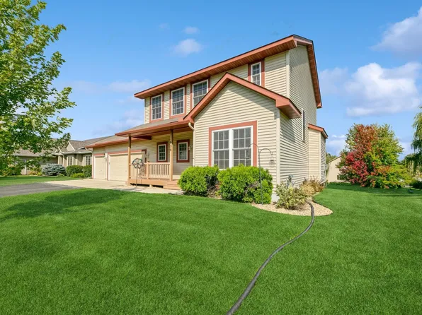 636 Watertown Ave, Delano, MN 55328