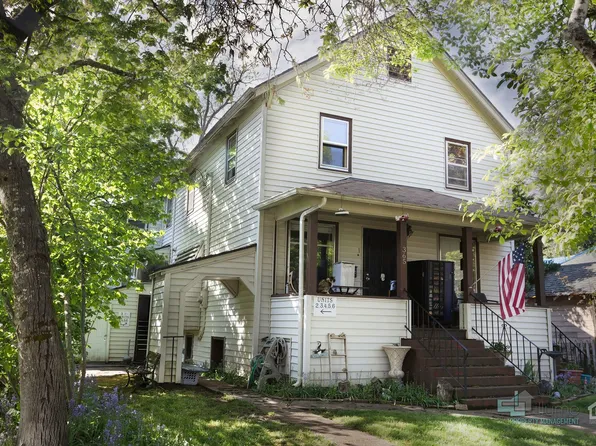 Quaint neighborhood and parking! - In Salem, 365 16th St SE #6, Salem, OR 97301