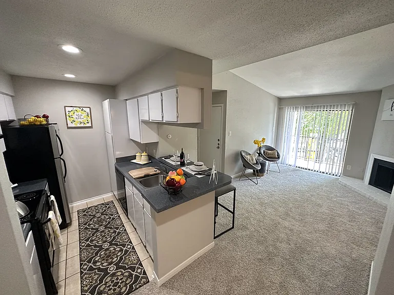 The Park @ Live Oak Apartments — Photo 69