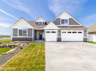 10549 N Murcia Ln, Hayden Lake, ID 83835