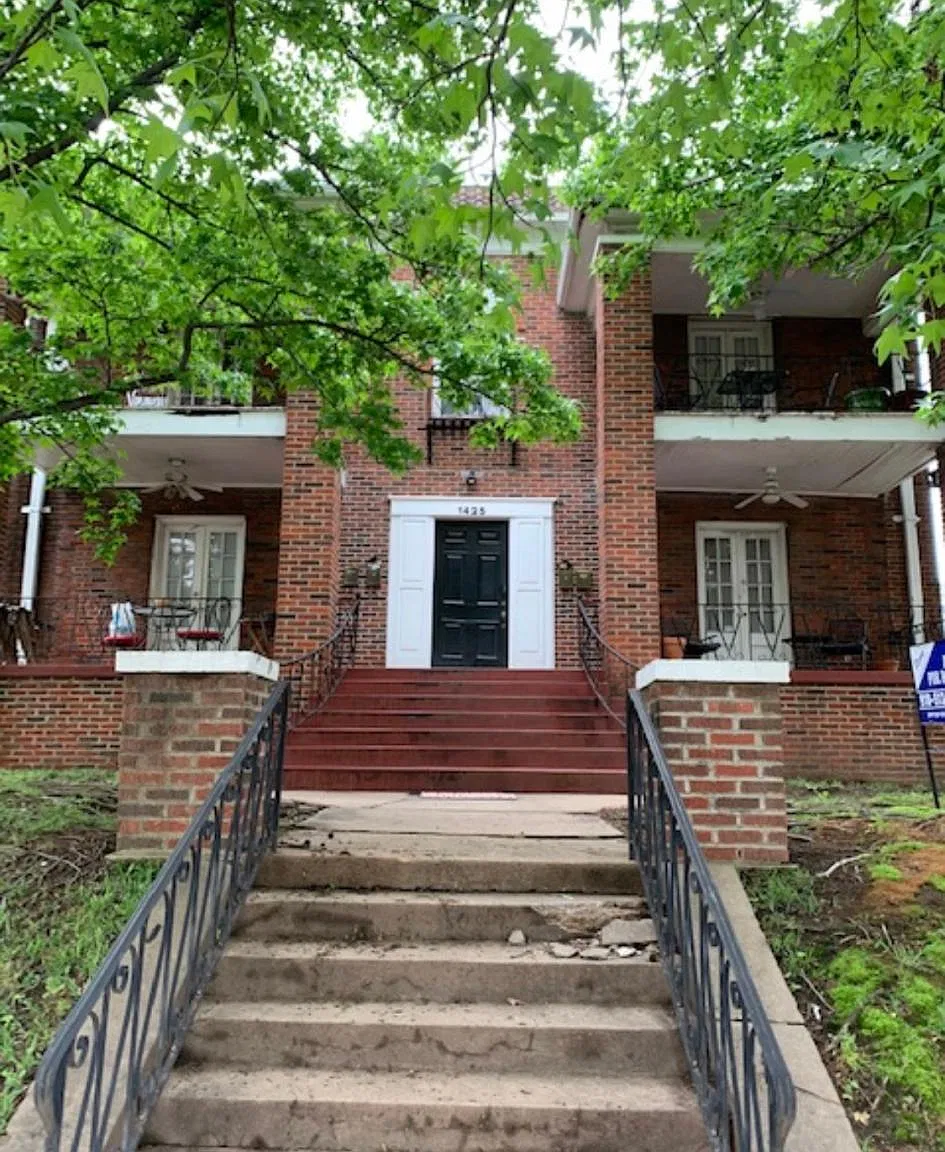 1425 S Quaker Ave — Photo 4