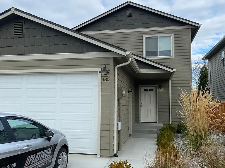 430 S Kansas Loop — Photo 19