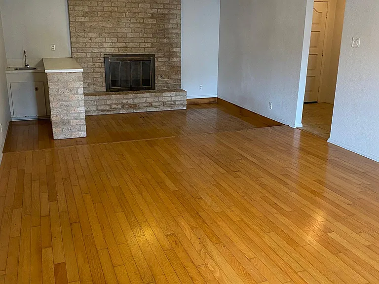 943 Waterview St — Photo 18