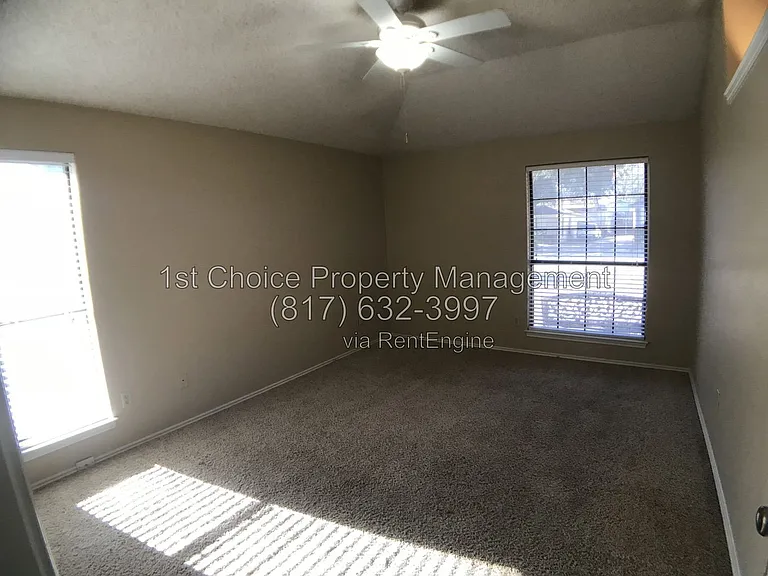 1120 Highpoint Rd — Photo 12