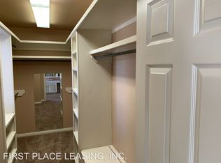 8 Barton Ct, Clovis, NM 88101