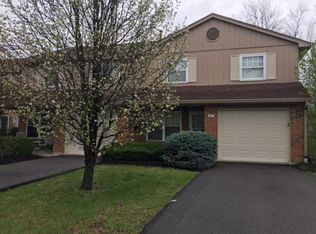 467 McIntosh Dr, Cincinnati, OH 45255