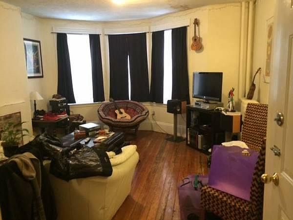1st image of 32 Edgerly Rd #11