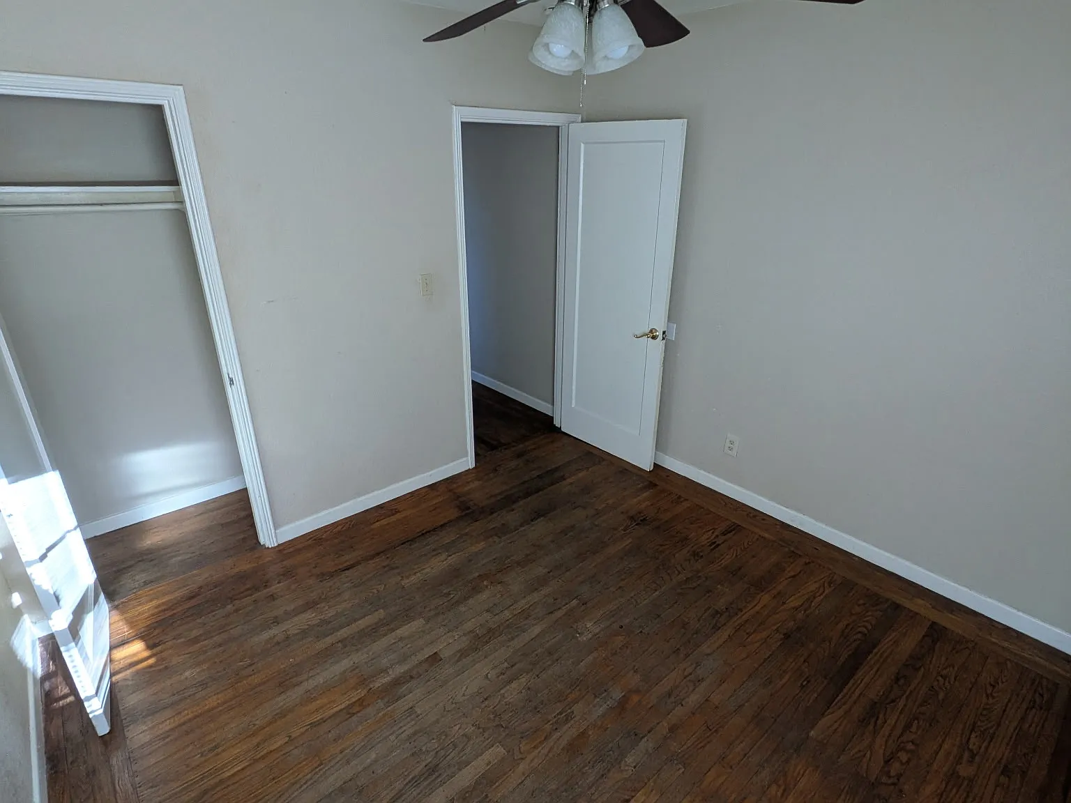 3 bed, 789 sqft, $2,595 — Photo 4