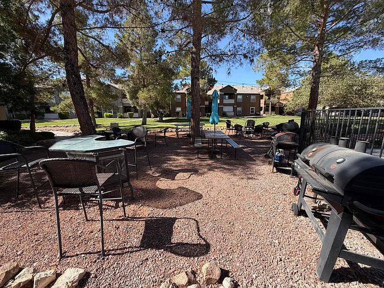 555 E Silverado Ranch Blvd #1020 — Photo 33