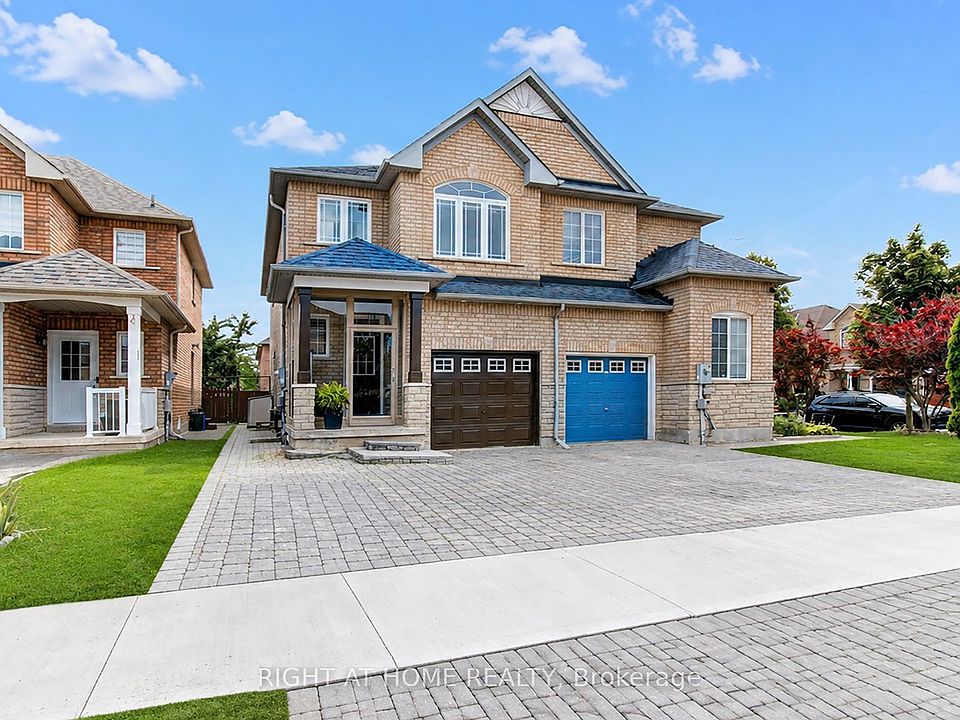 1st image of 116 Nasir Cres