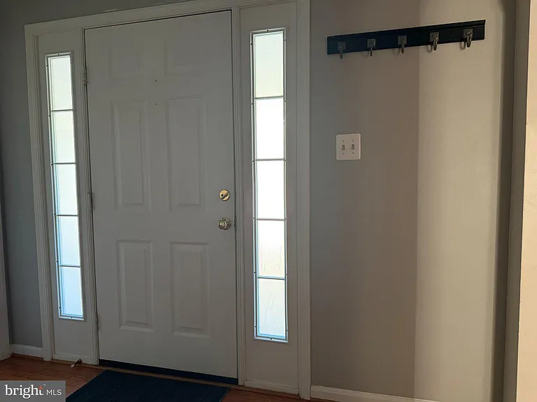 50 Dorothy Ln — Photo 3