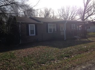 304 Trevathan St, Gleason, TN 38229