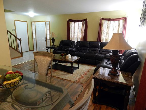 5th image of 600 Lakewood Farms Dr