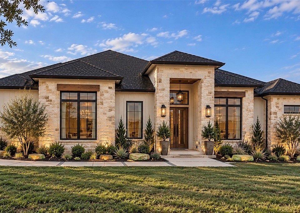 1st image of 1525 Mariposa Ranch Dr
