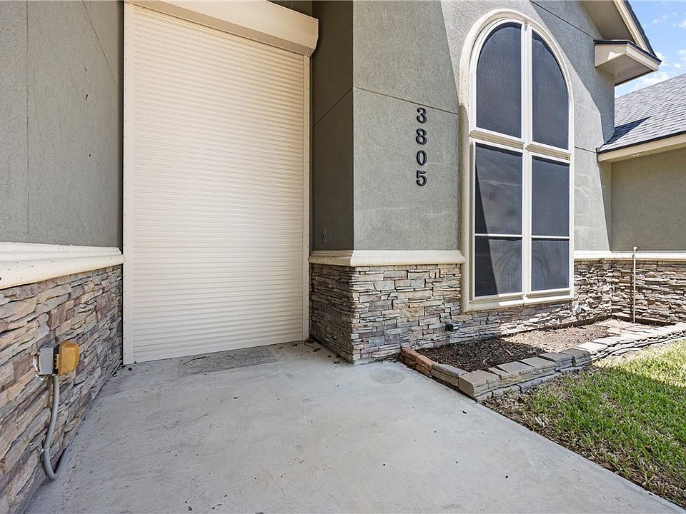 kurao✩  3805 Kangaroo Ct, Corpus Christi, TX 78414 | MLS #456323