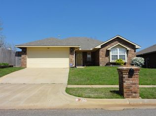 209 Tecumseh Ridge Rd, Norman, OK 73069