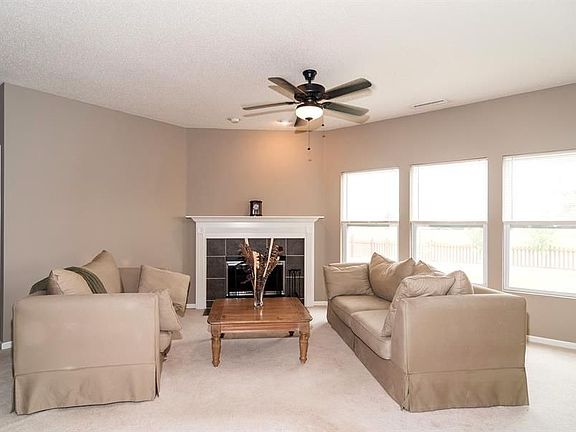 5th image of 15108 Radiance Dr