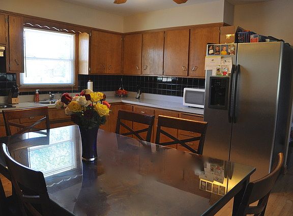 3rd image of 17219 Oconto Ave