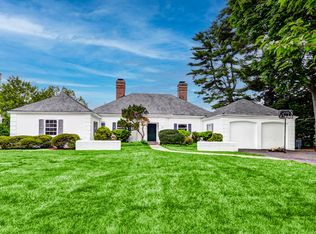 632 Shore Acres Dr, Mamaroneck, NY 10543