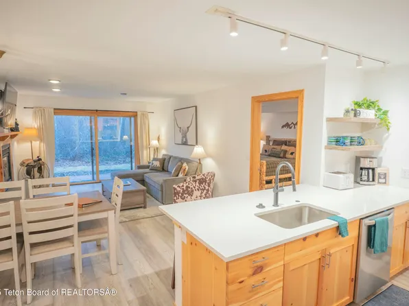2740 Shadowmoon Ln Unit 314, Driggs, ID 83422