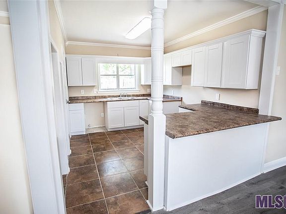 4th image of 30618 Baker Dr