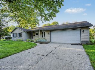 3801 Inverary Dr, Lansing, MI 48911