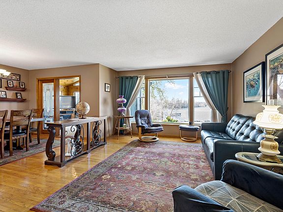 5th image of 15685 Highland Ave NW