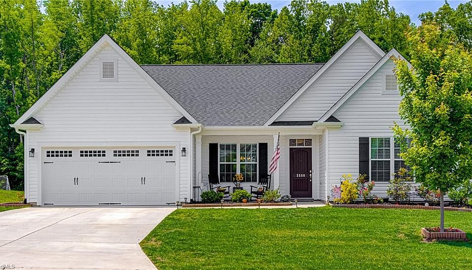 1st image of 2580 Redwood Hill Ct