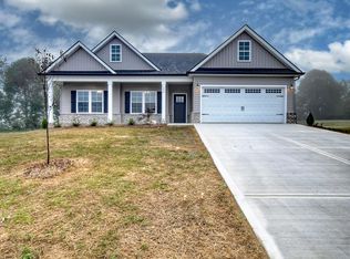 124 Ervin Loop, Erwin, TN 37650
