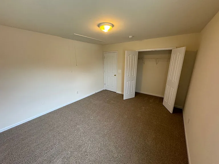 1420 Ladora Dr — Photo 15