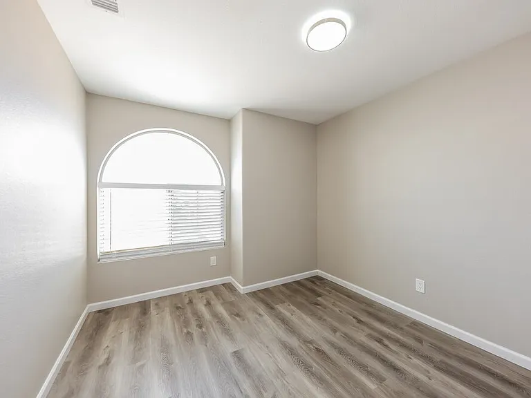 3630 W Escuda Dr — Photo 14